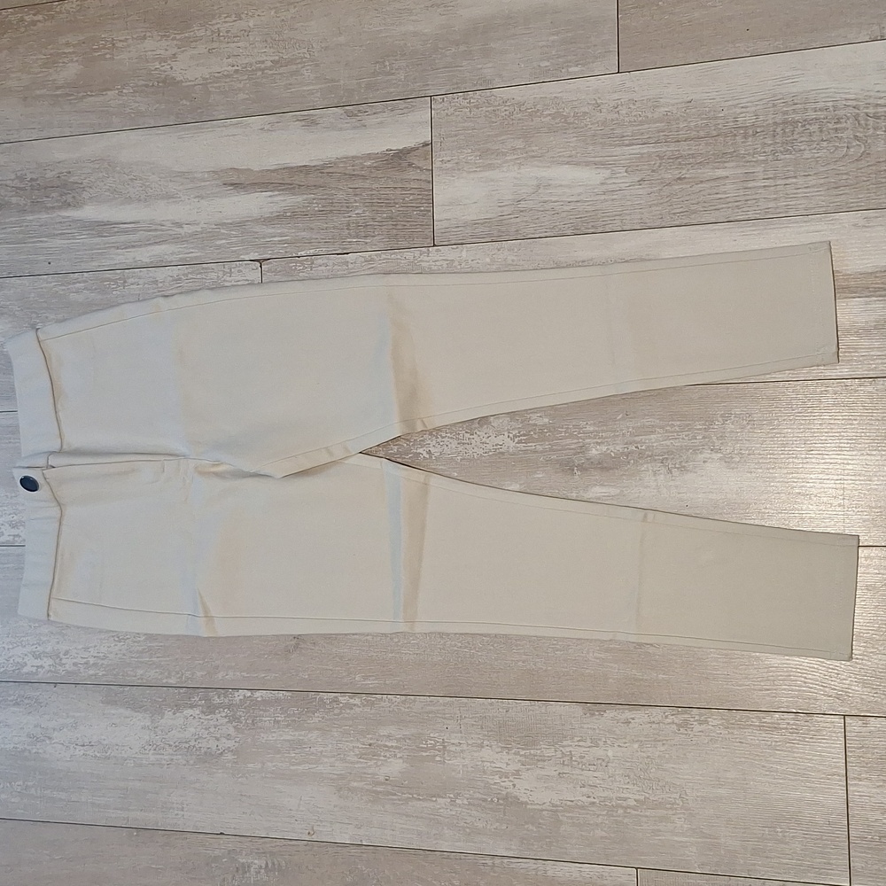 Zara  bone colored  leggings with zipper and button size medium